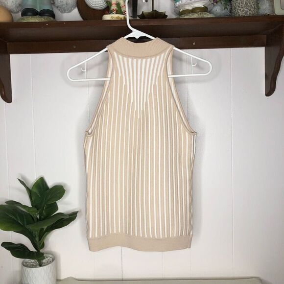 Bebe Women's Lite Tan Striped Sleeveless Turtleneck Sweater Top Size Small - Picture 2 of 5